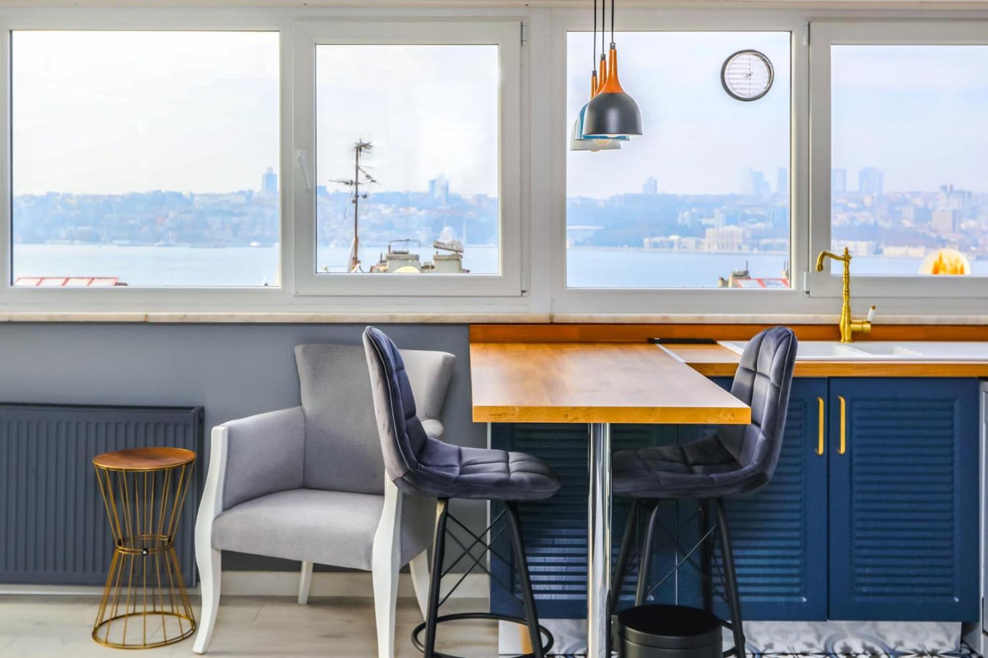 Lovely Flat 500 M To Uskudar Ferry Station イスタンブール エクステリア 写真